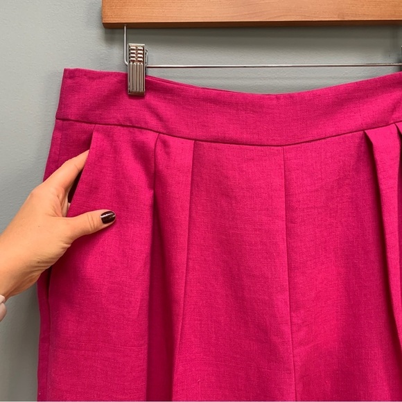 Theory Pleated Pant in Pure Linen Pop Fuchsia Pink size 12 - Picture 9 of 14